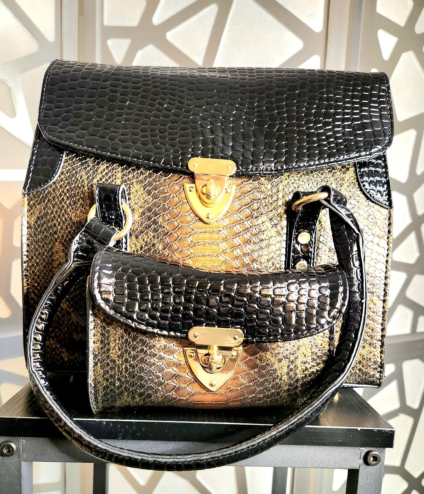 Black Gold Handbag Handbag 2pc (Alligator?)  Purse Black & Bronze Evening Bag Coin Purse Gold Trim Bling